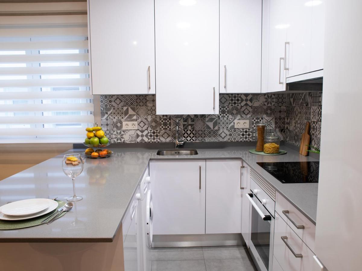 Apartamento Gael- Plaza Espana Aviles Bagian luar foto