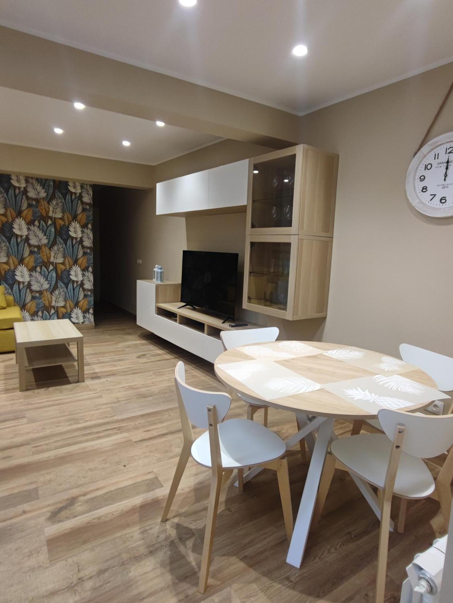 Apartamento Gael- Plaza Espana Aviles Bagian luar foto